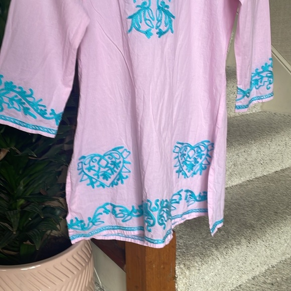Ayurvastram Bohemian Pink and Blue Embroidered Tunic Top - Picture 3 of 9
